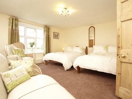 Lower Drayton Farm B&B スタッフォード エクステリア 写真