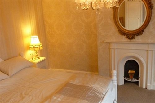 Lower Drayton Farm B&B スタッフォード エクステリア 写真